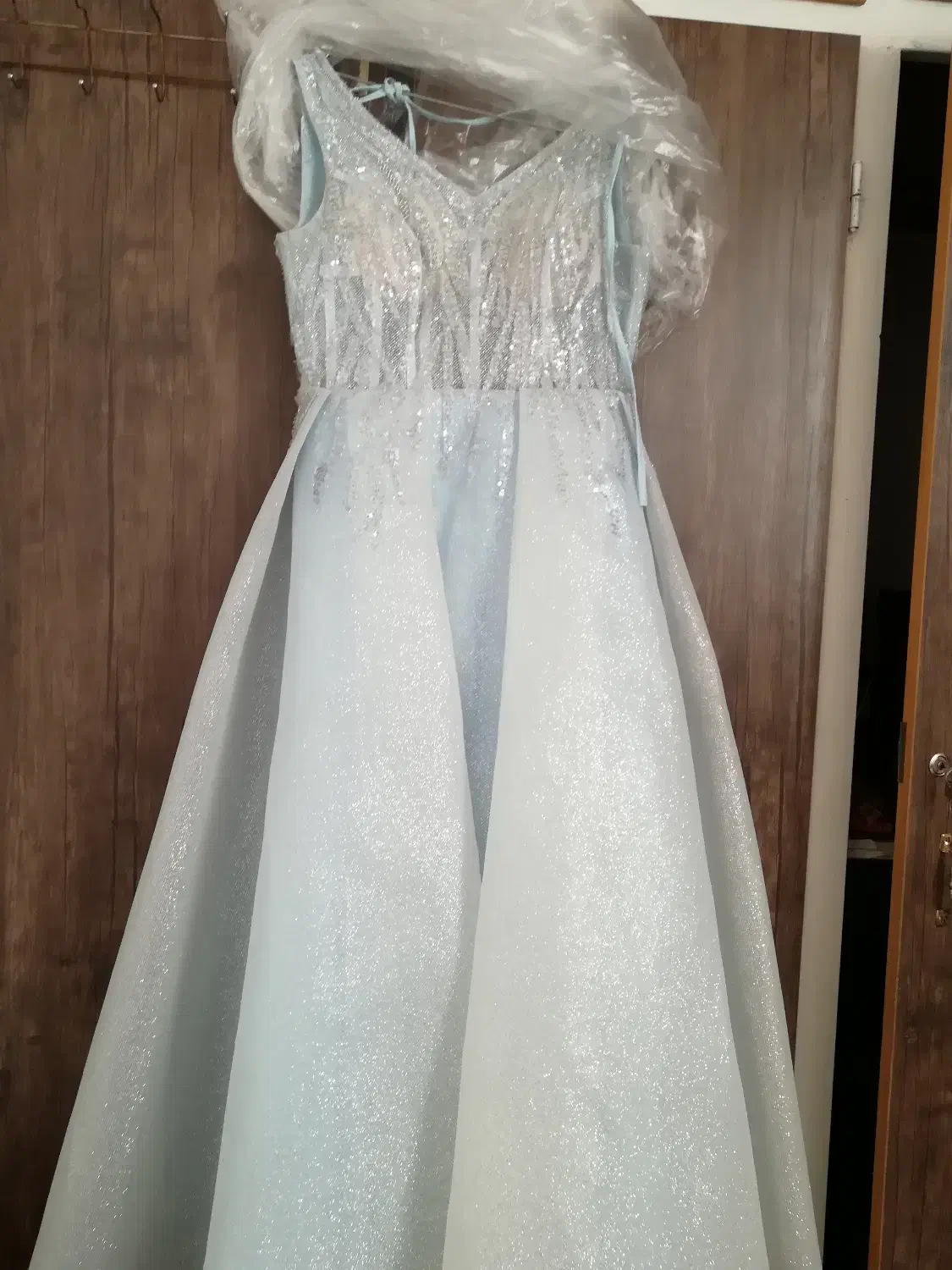 لباس|لباس|شیراز, رکنآباد|دیوار