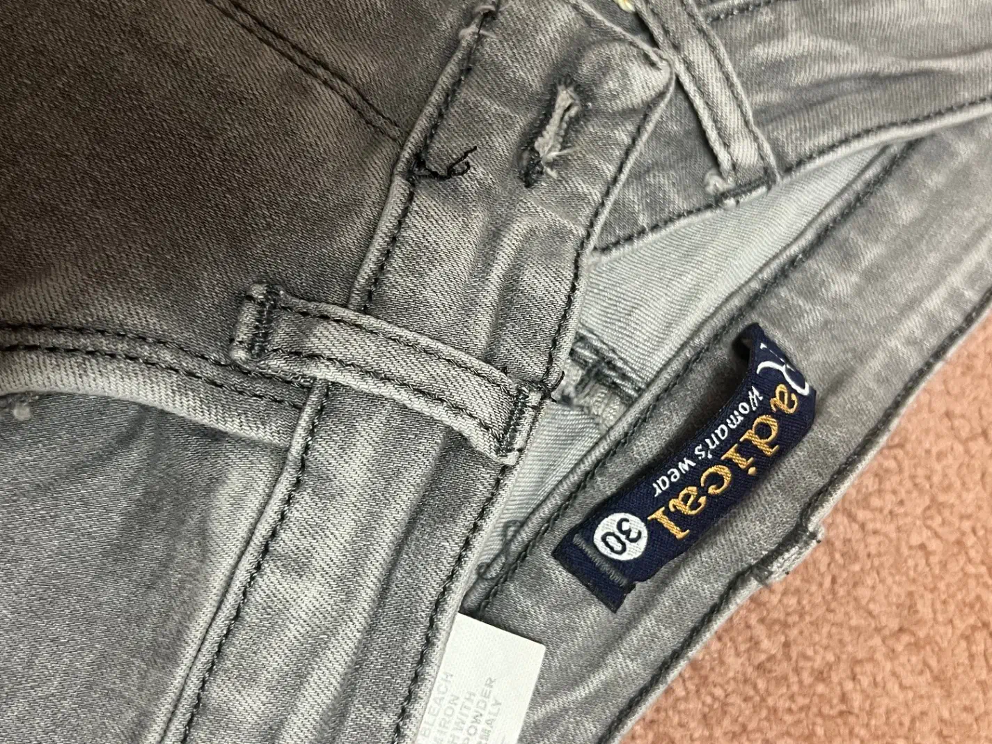 شلوار جین اسکینی خاکستری|لباس|لار, |دیوار