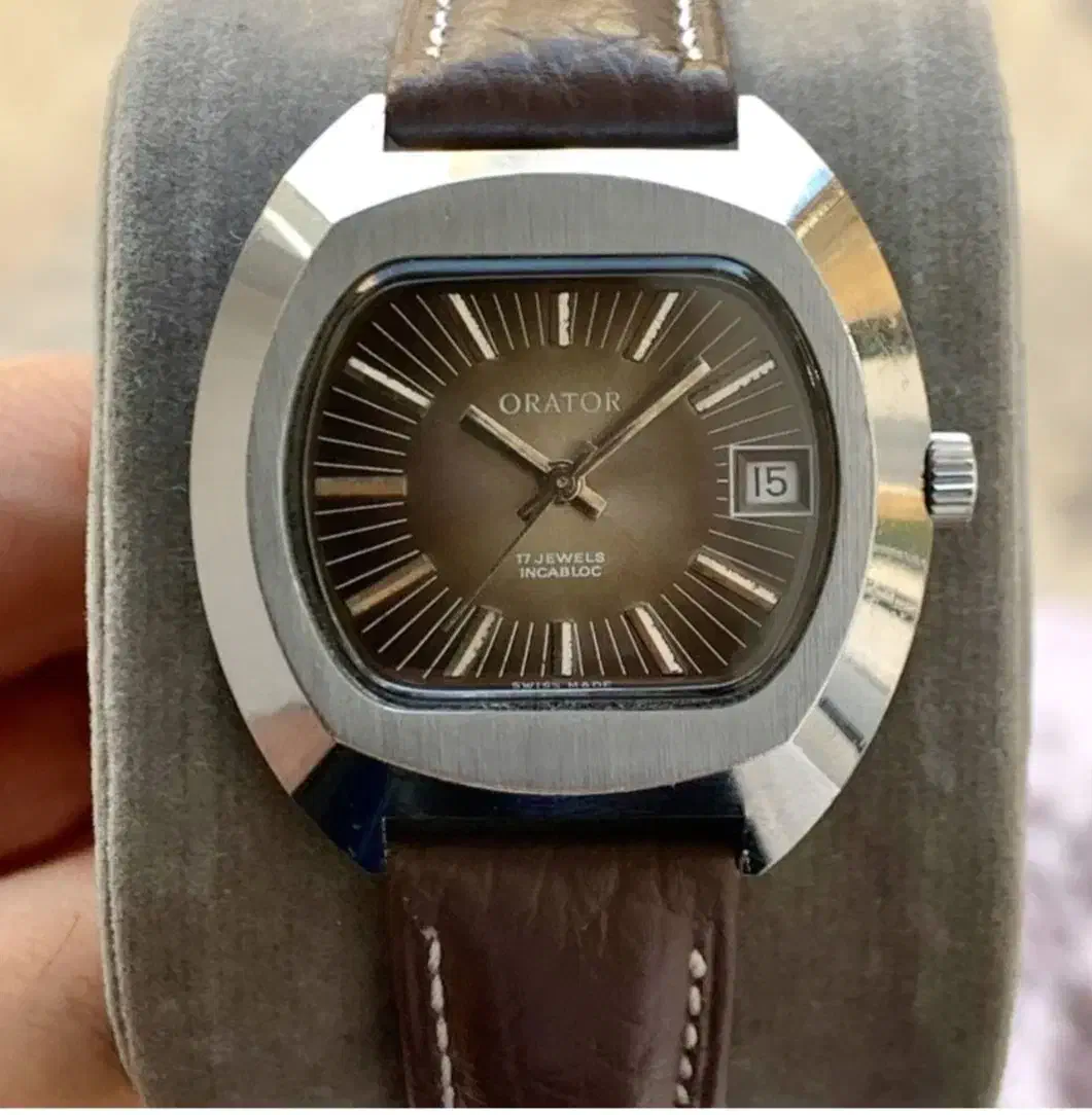 ساعت قدیمی|ساعت|داران, |دیوار