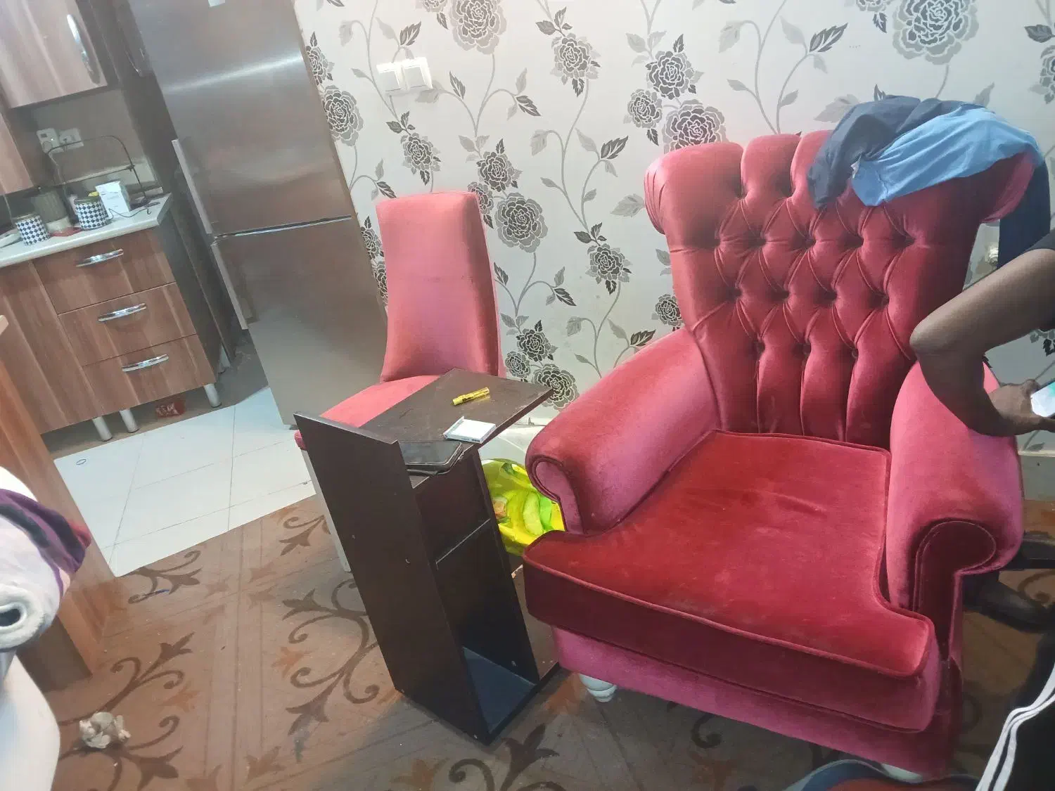 لوازم کامل منزل|مبلمان خانگی و میز عسلی|صدرا-فارس, فاز ۱|دیوار