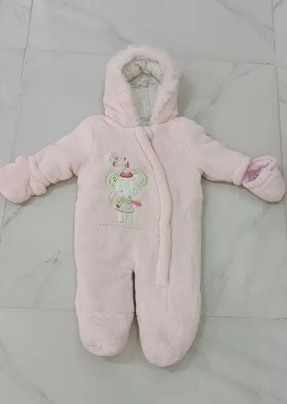 سرهمی تدی|کفش و لباس بچه|ایوان, |دیوار