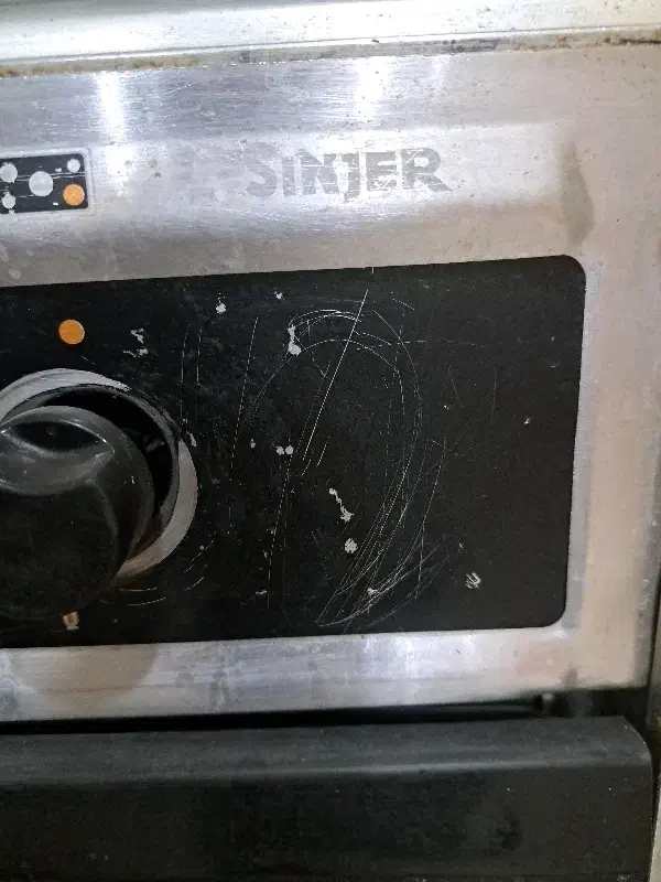 اجاق گاز فر دار سینجر|اجاق گاز و لوازم برقی پخت‌وپز|اصفهان, جلفا|دیوار