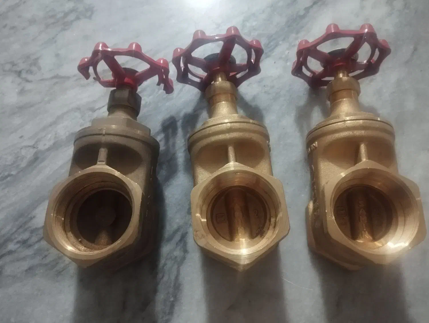 شیر فلکه|مصالح و تجهیزات ساختمان|قدس, شهر‌قدس|دیوار