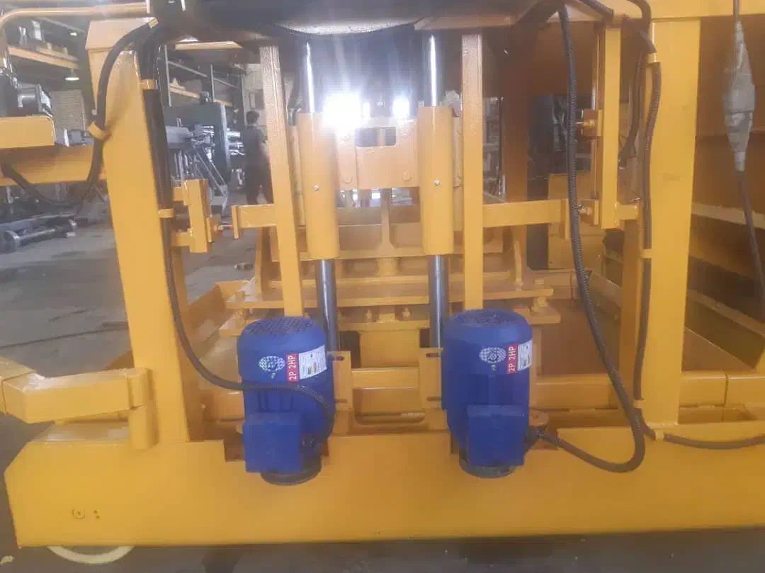 بتونیر بلوک زن|ماشینآلات صنعتی|جهرم, |دیوار