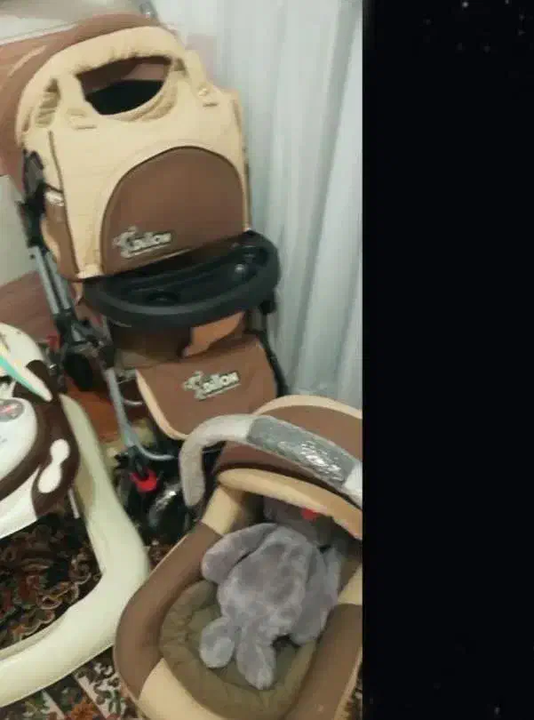سرویس کالسکه و کریر و روروئک و ساک مارک دلیجان|کالسکه و لوازم جانبی|اندیشه, اندیشه فاز ۵|دیوار