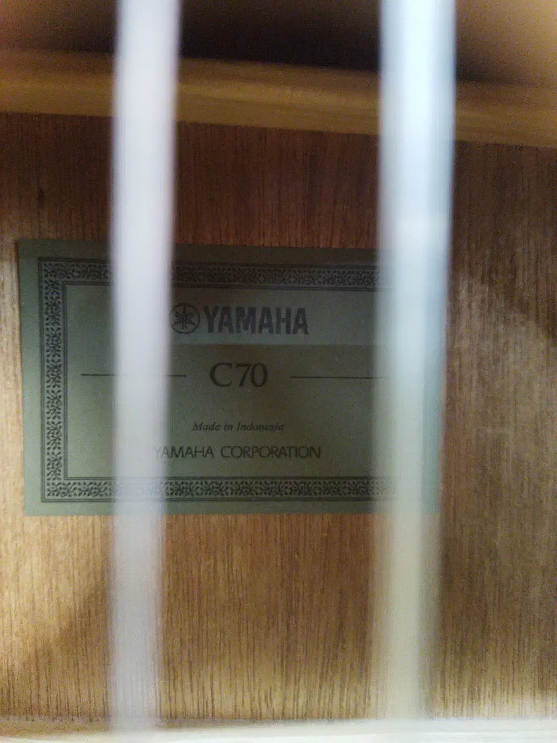 گیتار یاماها c70|گیتار، بیس، امپلیفایر|بروجن, |دیوار