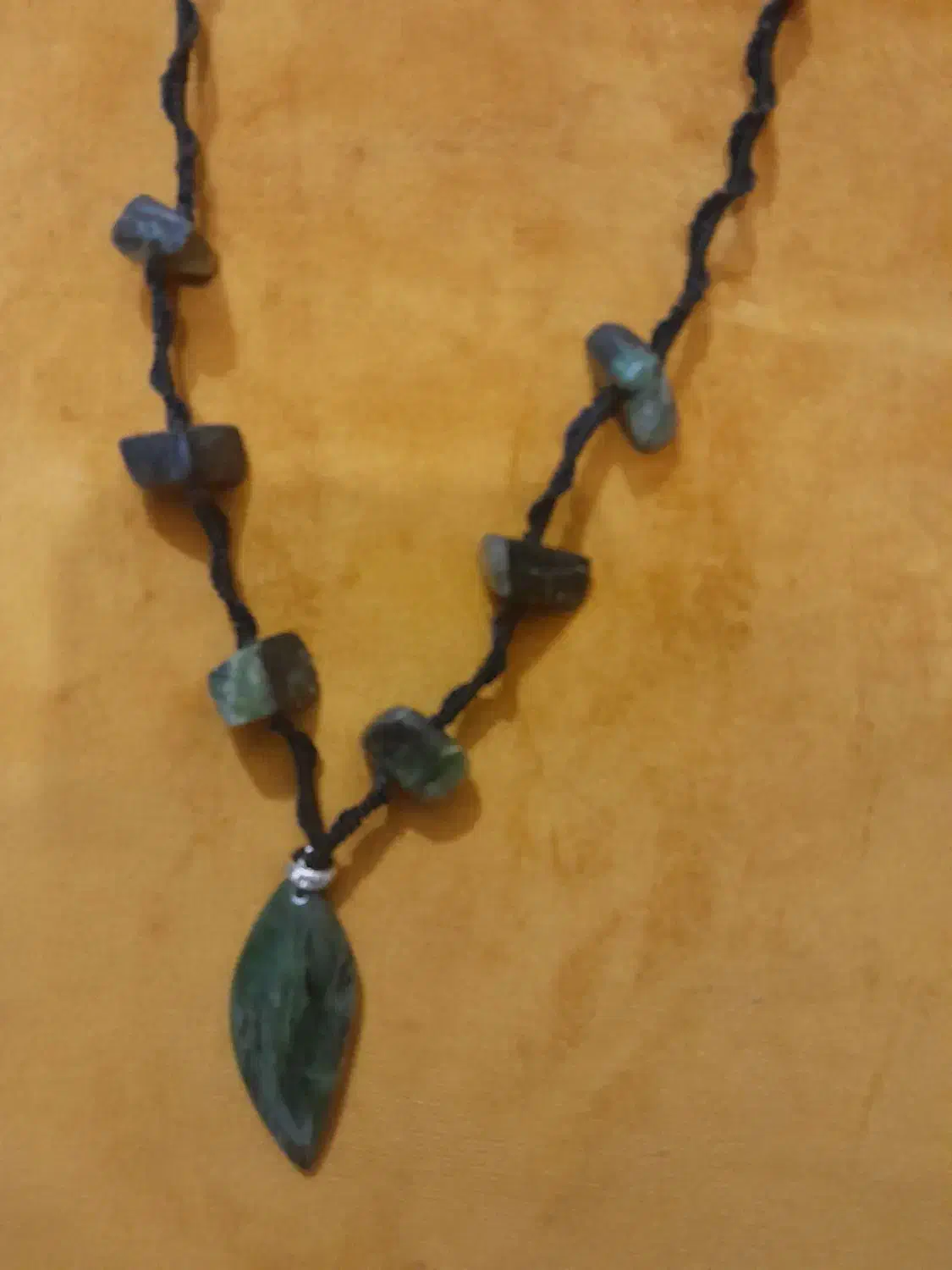 گردنبند فانتزی سرپانتین|جواهرات|یاسوج, |دیوار