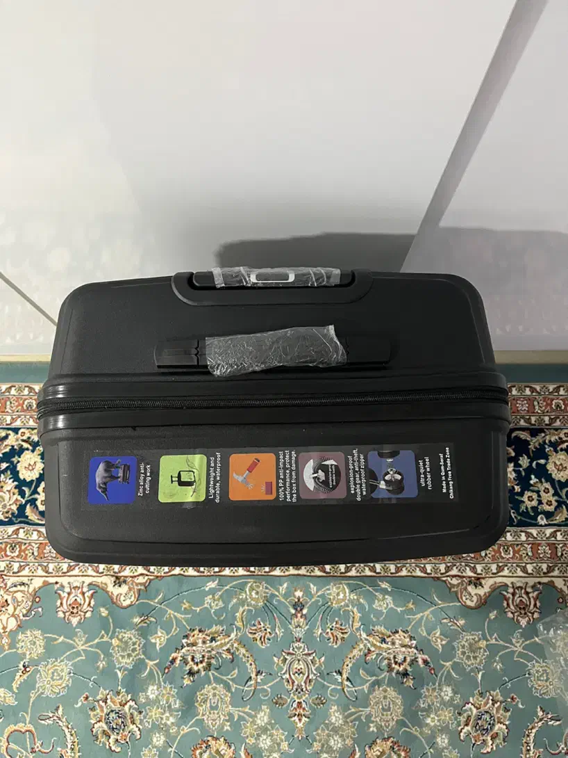 چمدان نشکن کاملا نو سایز بزرگ|کیف، کفش، کمربند|لاهیجان, شهرک جانبازان|دیوار