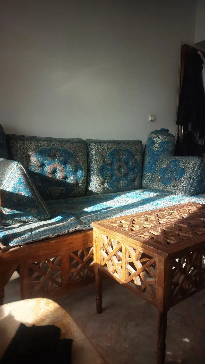 تخت سنتی  سالم|تخت و سرویس خواب|رودهن, |دیوار