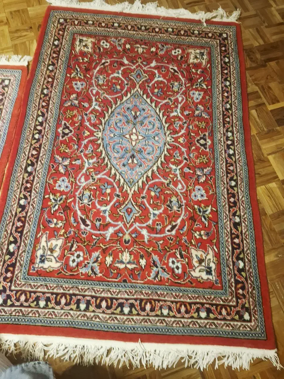 جفت قالیچه دست‌باف ۱×۱.۵ متر، رنگ لاکی اصیل|فرش|تهران, امیرآباد|دیوار