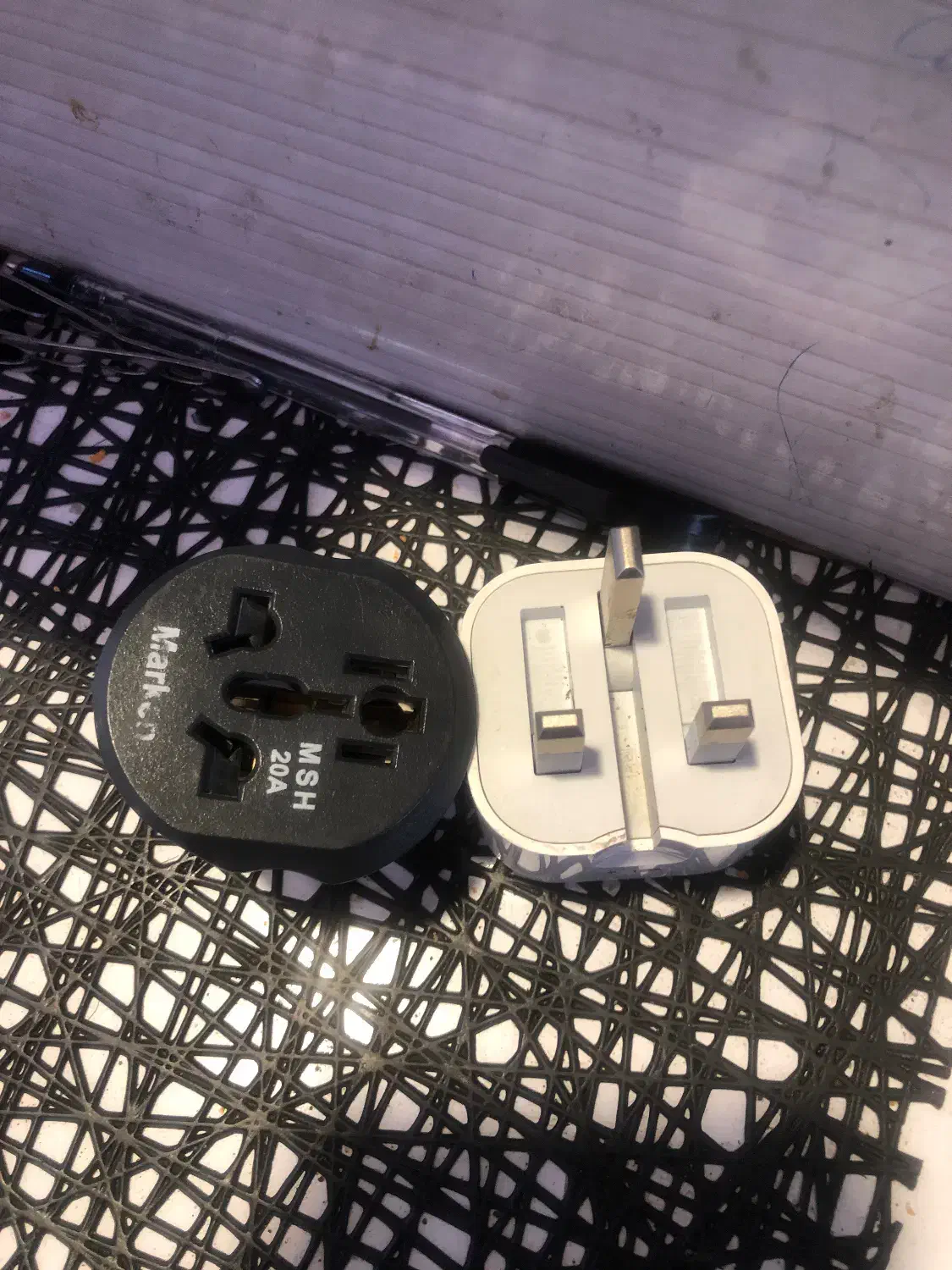 اداپتور اصلی آیفون|لوازم جانبی موبایل و تبلت|بروجرد, |دیوار