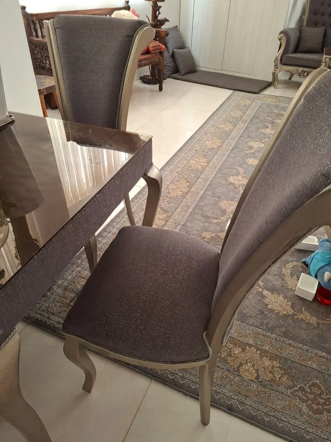 میز صندلی نهار خوری ..درحد نو|میز و صندلی غذاخوری|مشهد, هنرور|دیوار