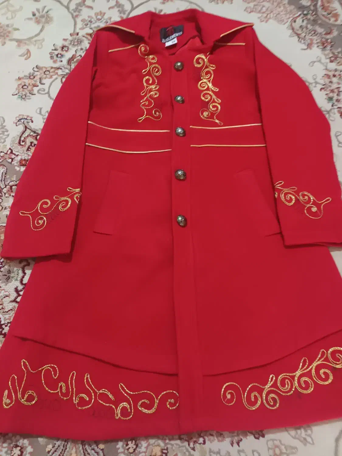 کاپشن‌بچه‌گانه|لباس|سراب, |دیوار