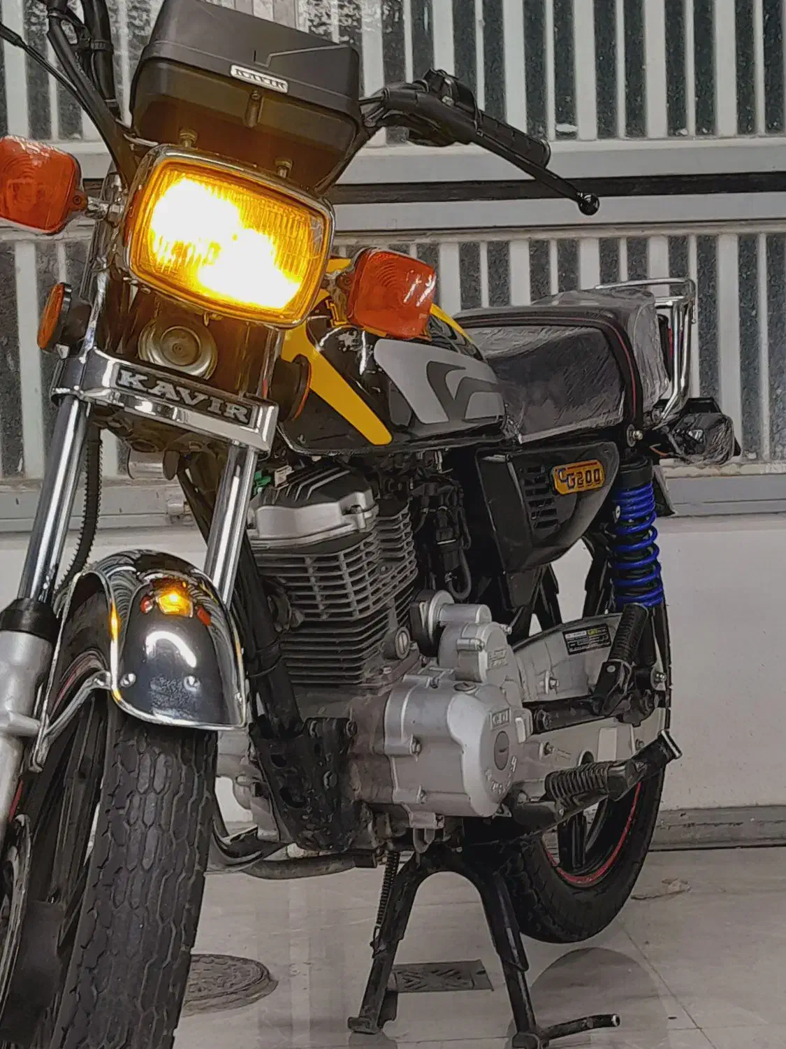 کویر 200 1400 مشکی|موتورسیکلت|قم, چهل درخت‎|دیوار