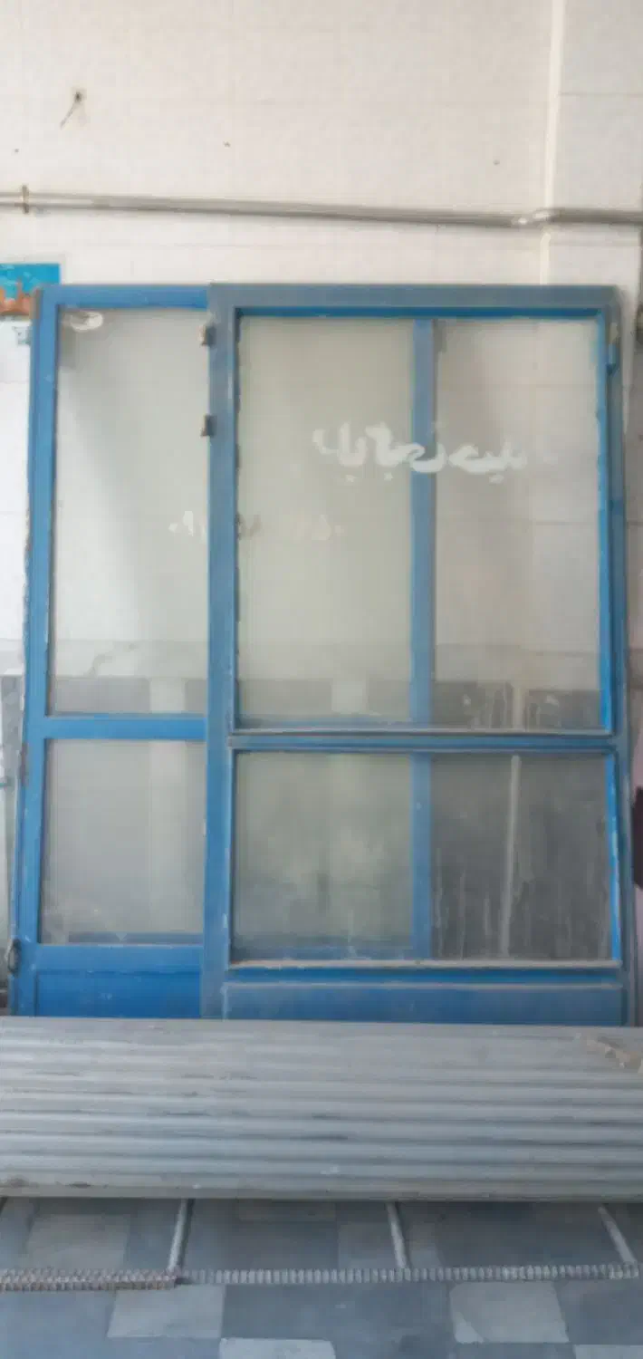 درب مغازه سنگین وکرکره قدیمی|مصالح و تجهیزات ساختمان|بستان آباد, |دیوار