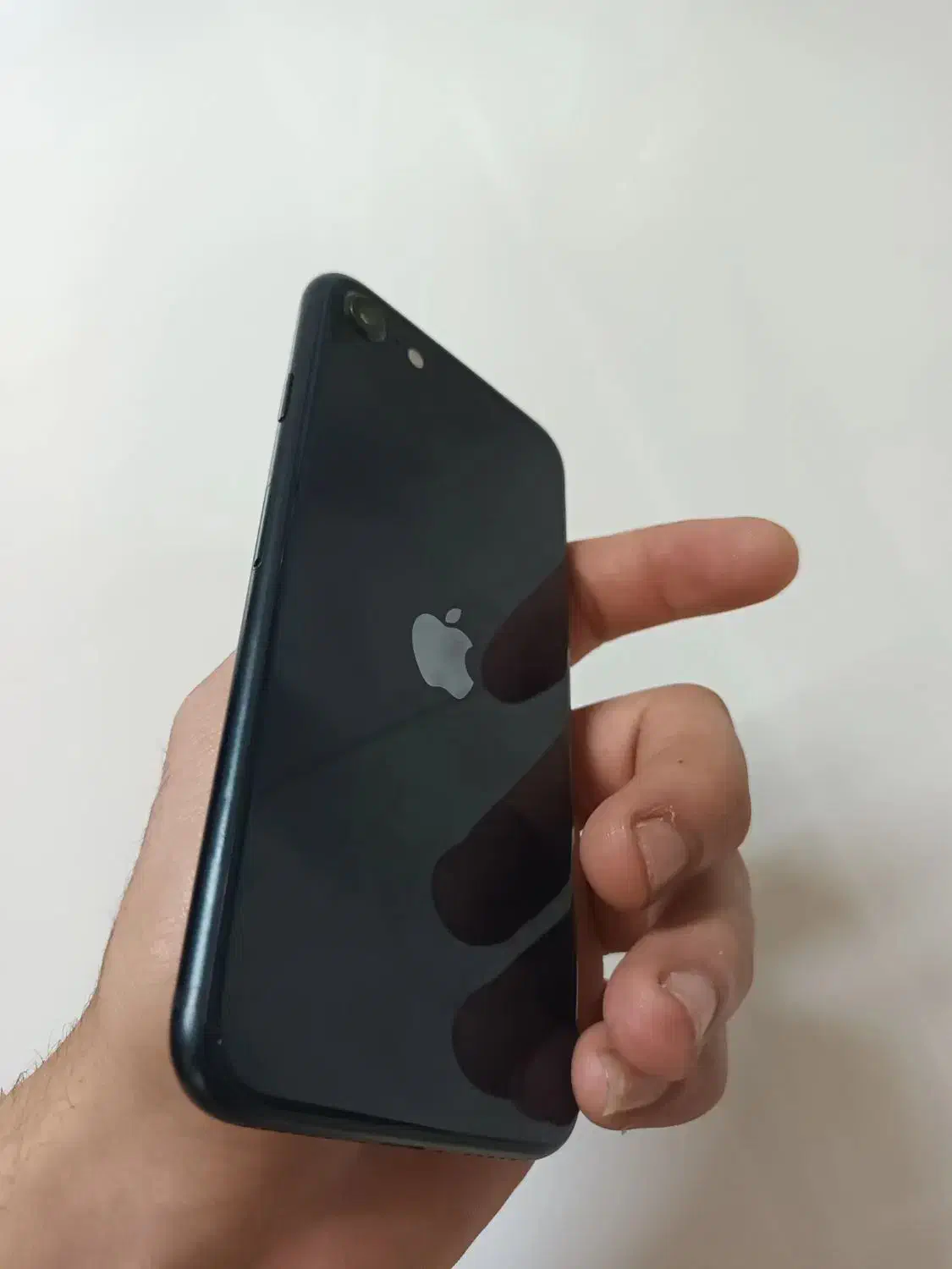 آیفون Se 2022|موبایل|چمستان, |دیوار