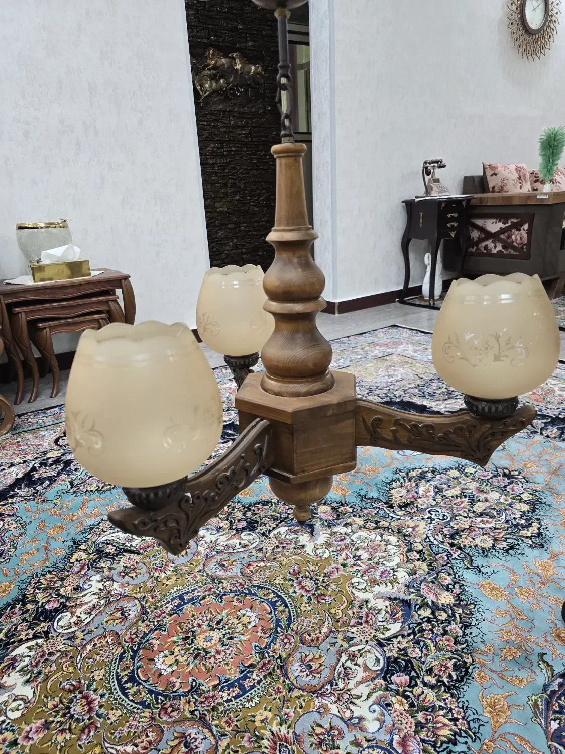 لوستر|لوستر و چراغ آویز|خرم‌آباد, |دیوار