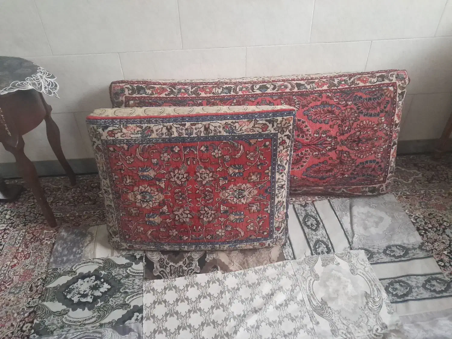 دوجفت پشتی دست بافت بفروش میرسد|پشتی|اراک, |دیوار