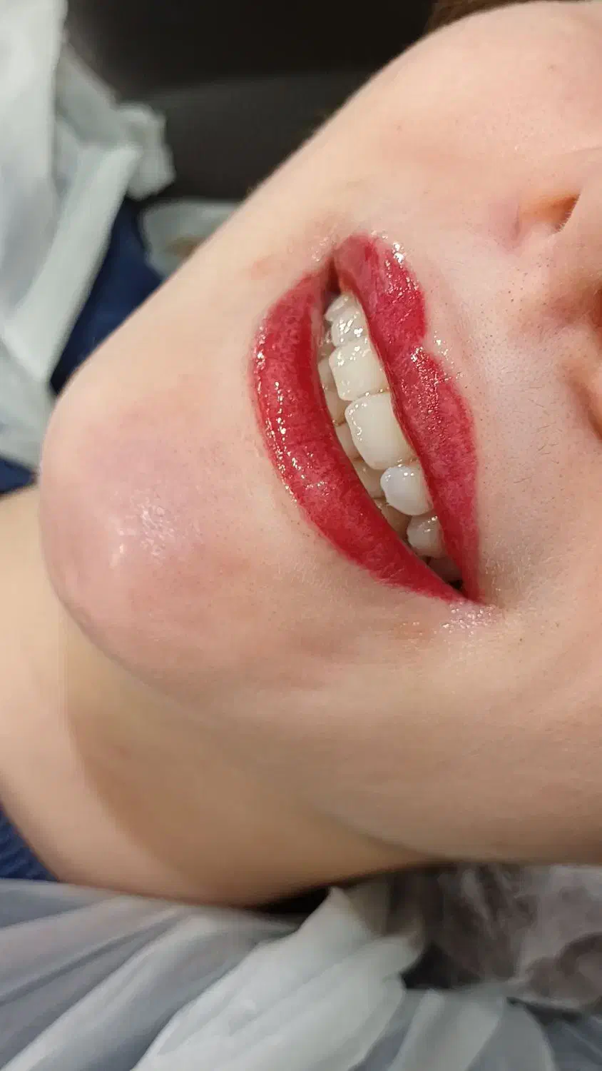 شیدلب فقط ۸۰۰ تومن|خدمات آرایشگری و زیبایی|رشت, کاکتوس|دیوار