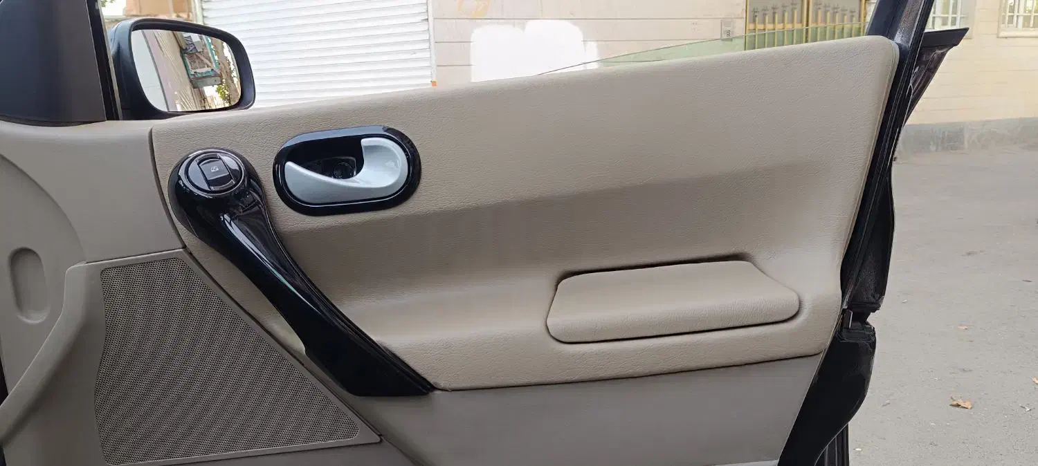 تعویض چرم و پارچه رودری مگان و نمدی سقف و آماده|قطعات یدکی و لوازم جانبی|تهران, نعمت‌آباد|دیوار