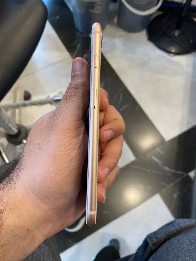 iPhone 8plus 64 LLA|موبایل|رشت, سعدی (تختی)|دیوار