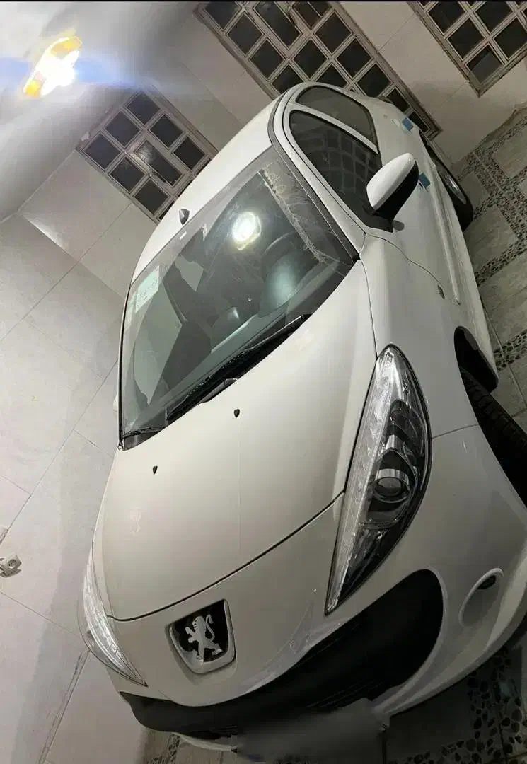 207اتومات صفر 1404|خودرو سواری و وانت|شهرکرد, |دیوار