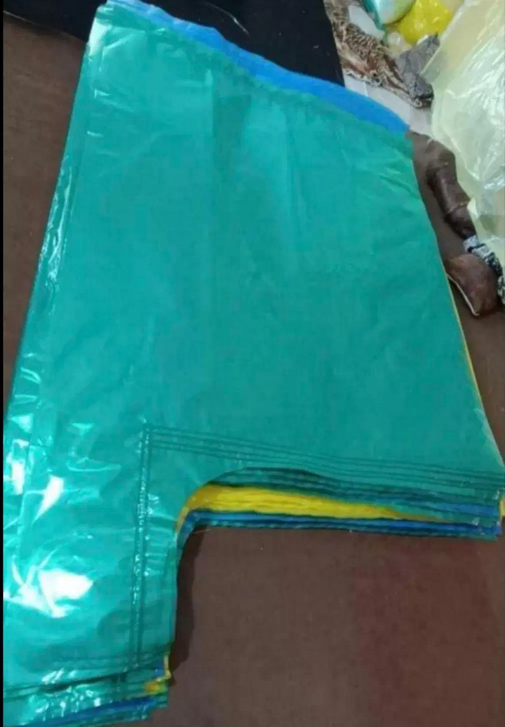 مشک و جامشکی زخیم گلو بلند|ظروف نگهدارنده، پلاستیکی، یکبارمصرف|بندرعباس, |دیوار