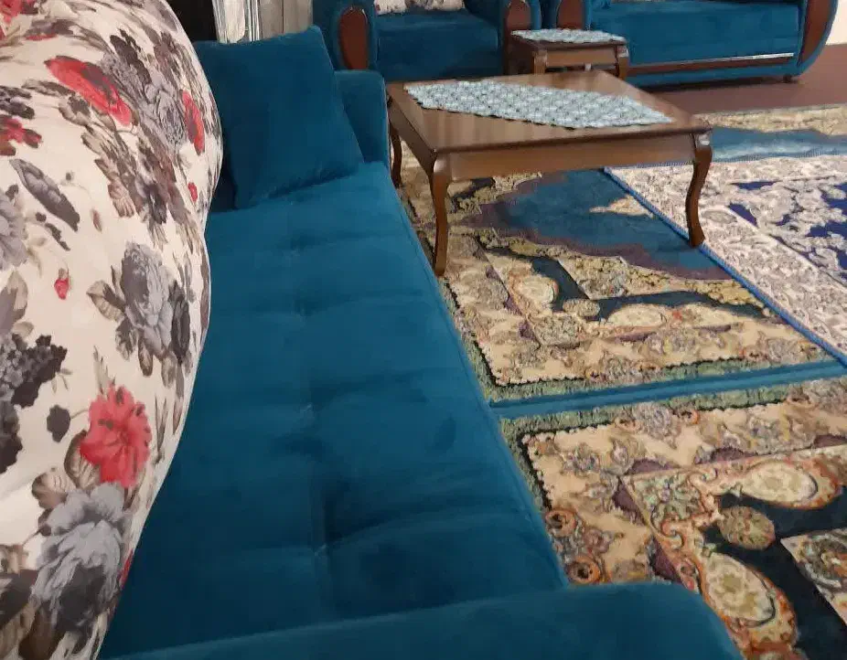 مبل ۷ نفره سالم|مبلمان خانگی و میز عسلی|رباط‌کریم, رباط‌کریم|دیوار