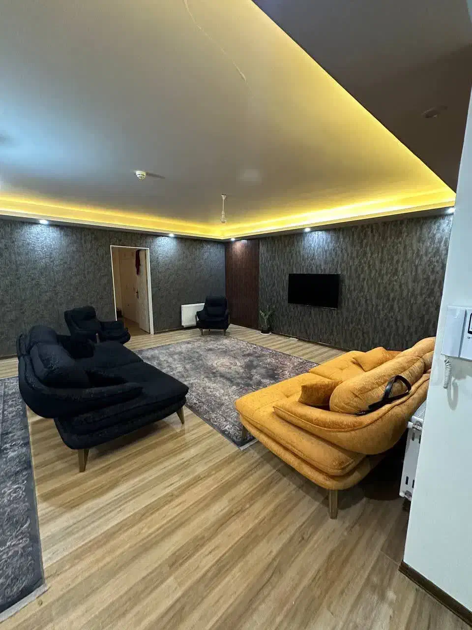 اندیشه/۱۵۰متر/تک واحدی. فول|اجارهٔ آپارتمان|سبزوار, شهرک اندیشه|دیوار