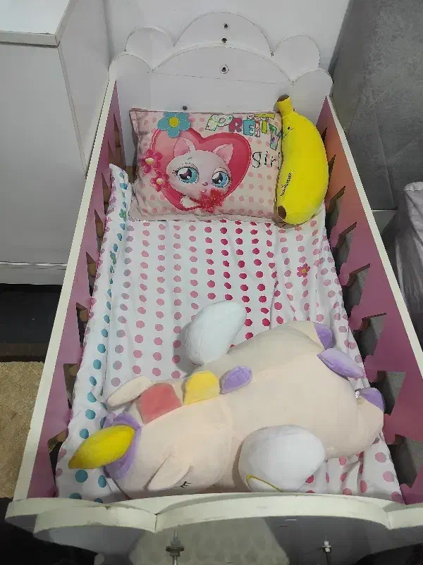 تخت بچه گهواره شو|تخت و سرویس خواب|رشت, گیل|دیوار