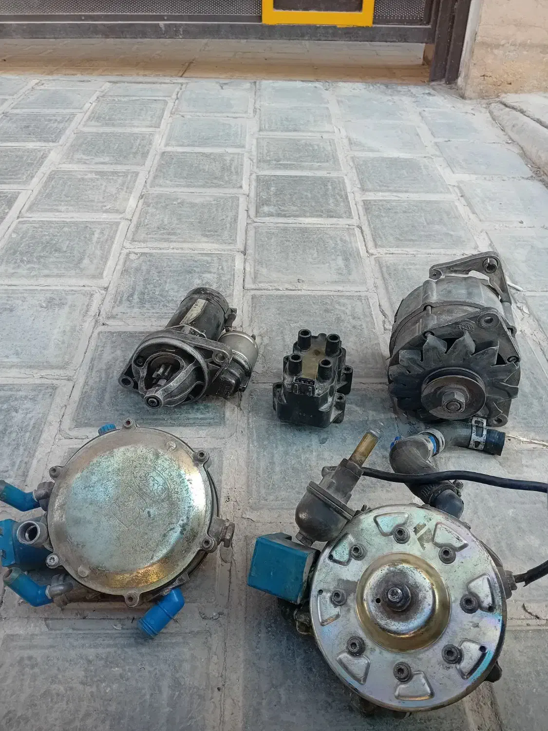 وسایل اردی وپیکان|قطعات یدکی و لوازم جانبی|شاهینشهر, مسکن مهر|دیوار