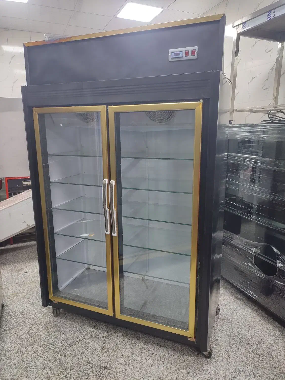 یخچال ایستاده دو درب پشت بسته در حد نونو|فروشگاه و مغازه|نسیم‌شهر, |دیوار