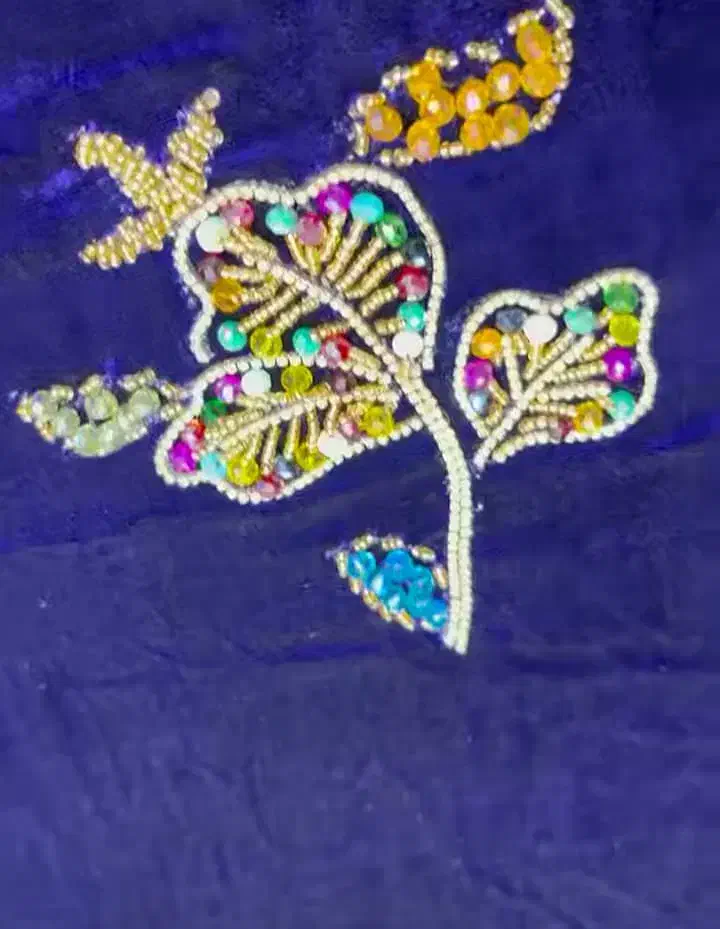 ترمه دوزی ومنجق دوزی|لباس|لردگان, |دیوار