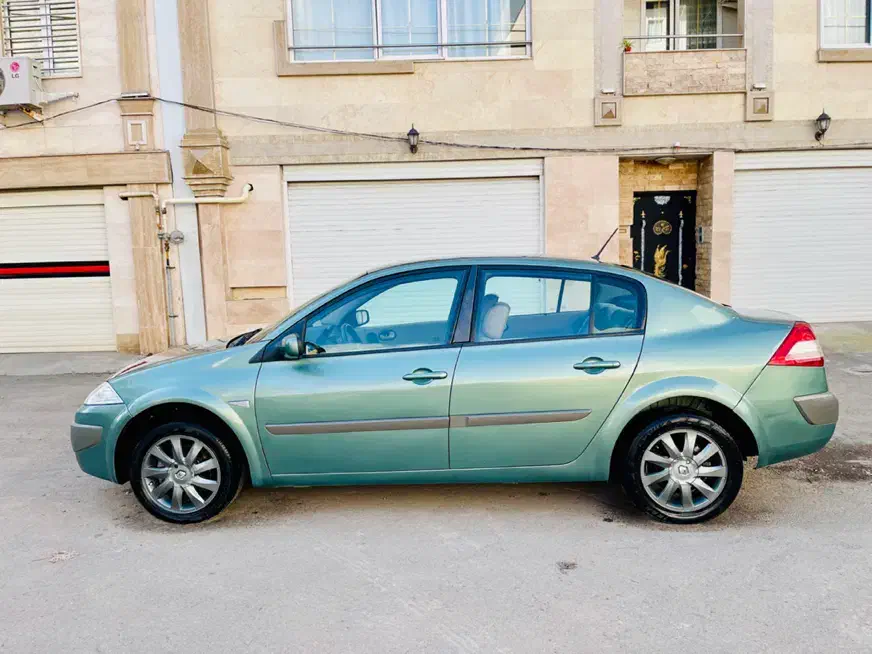 مگان ۸۹ دنده اتوماتیک|خودرو سواری و وانت|رشت, رشتیان|دیوار