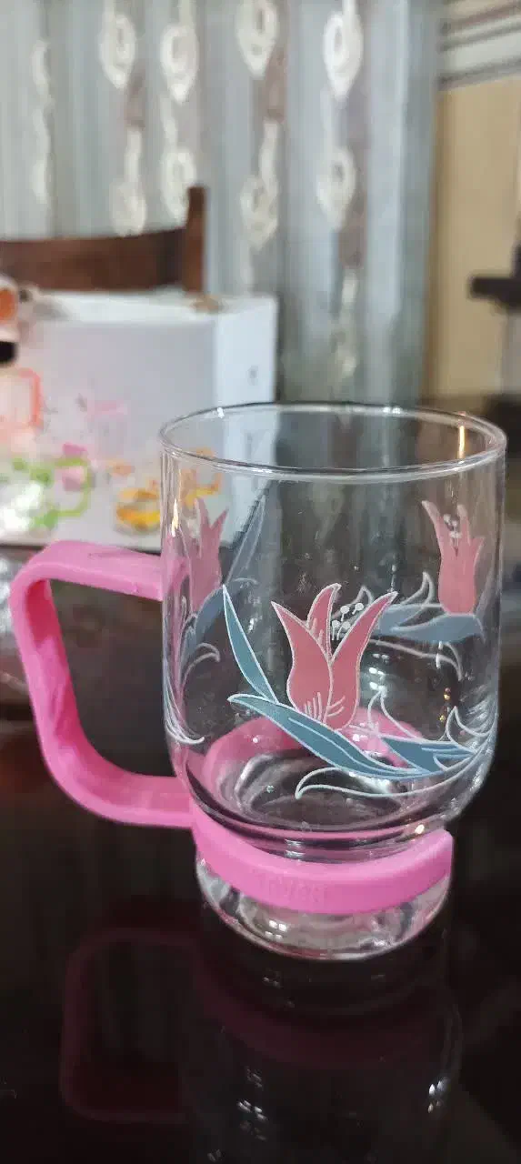 لیوان ترک|ظروف سرو و پذیرایی|شاهین‌شهر, حافظ جنوبی|دیوار