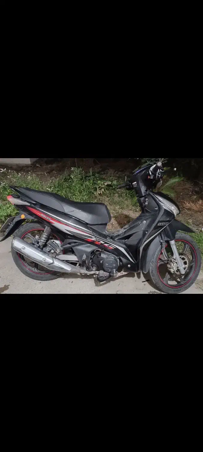 بی کلاچ سحر|موتورسیکلت|بابلسر, |دیوار