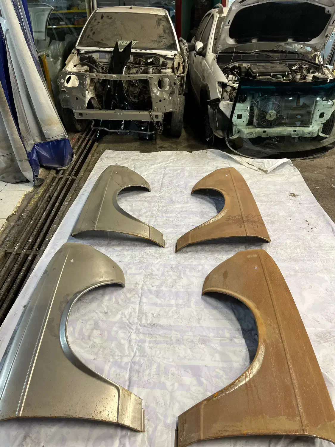 بدنه 48 و چراغ کوچیک و تزیینات 48|قطعات یدکی و لوازم جانبی|کرج, گلشهر|دیوار