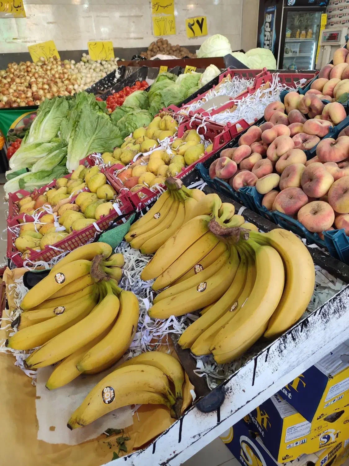 کارگر میوه فروشی|استخدام خدمات فروشگاه و رستوران|اندیشه, اندیشه فاز ۱|دیوار
