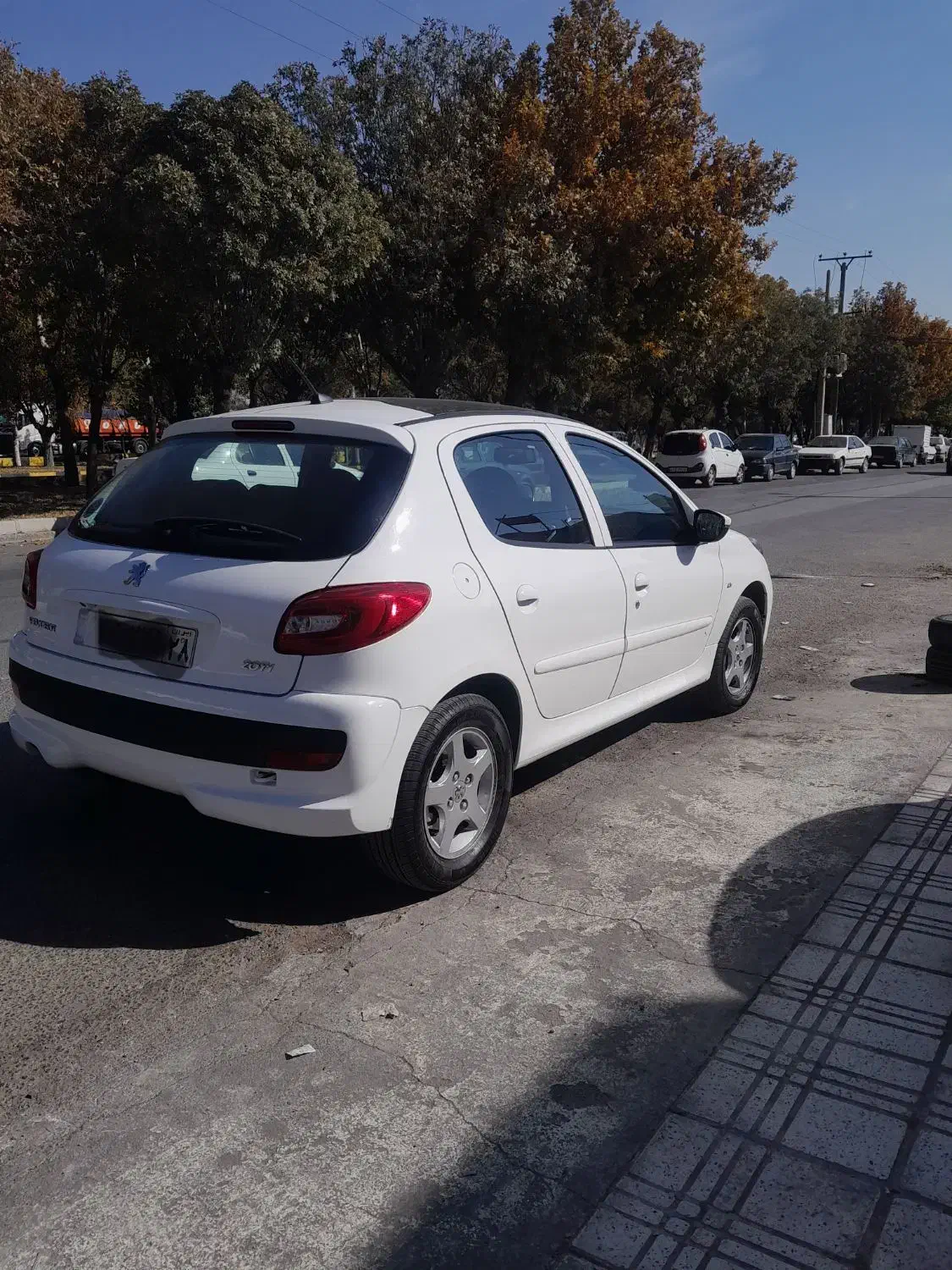 پژو207 پاناروما|خودرو سواری و وانت|ملایر, |دیوار