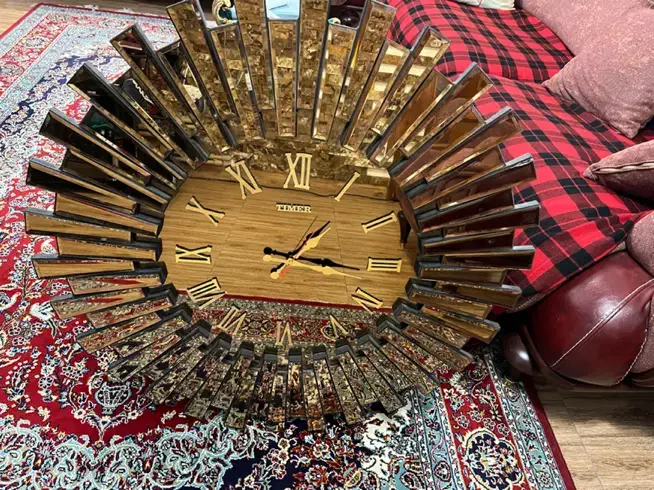 ساعت دیواری لوکس تمیز و نو|ساعت دیواری و تزئینی|نوشهر, |دیوار