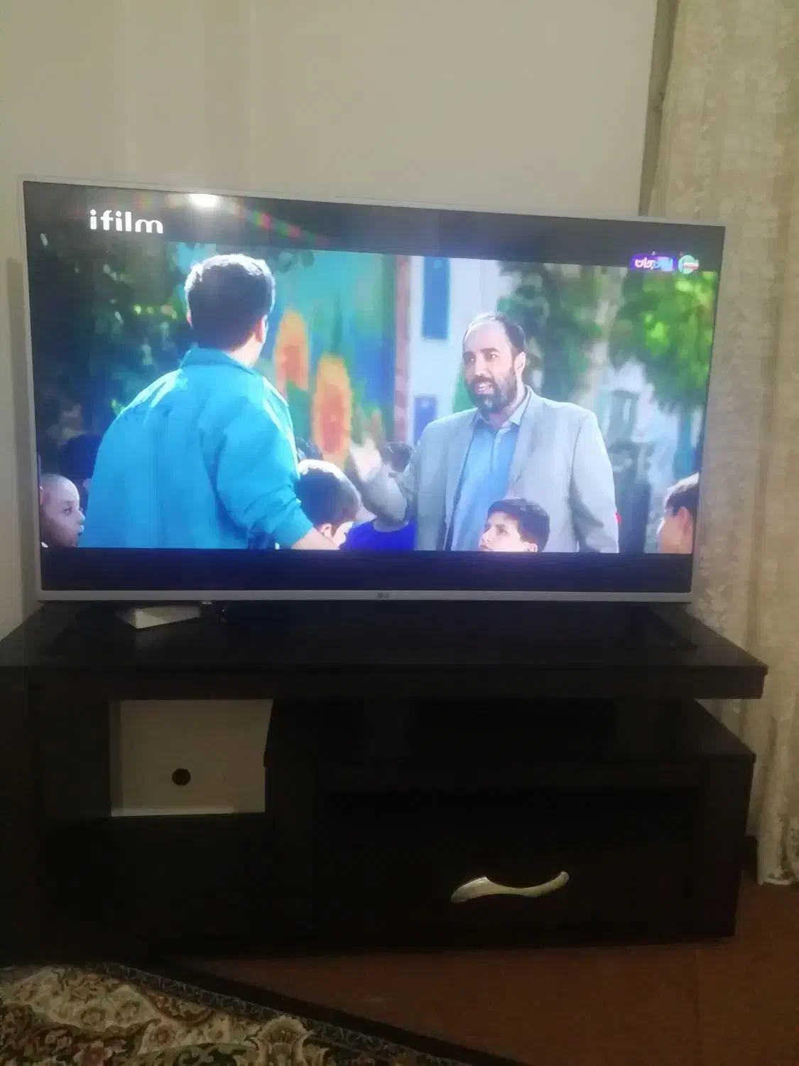 تلوزیون 50اینچ|تلویزیون و پروژکتور|ابهر, |دیوار