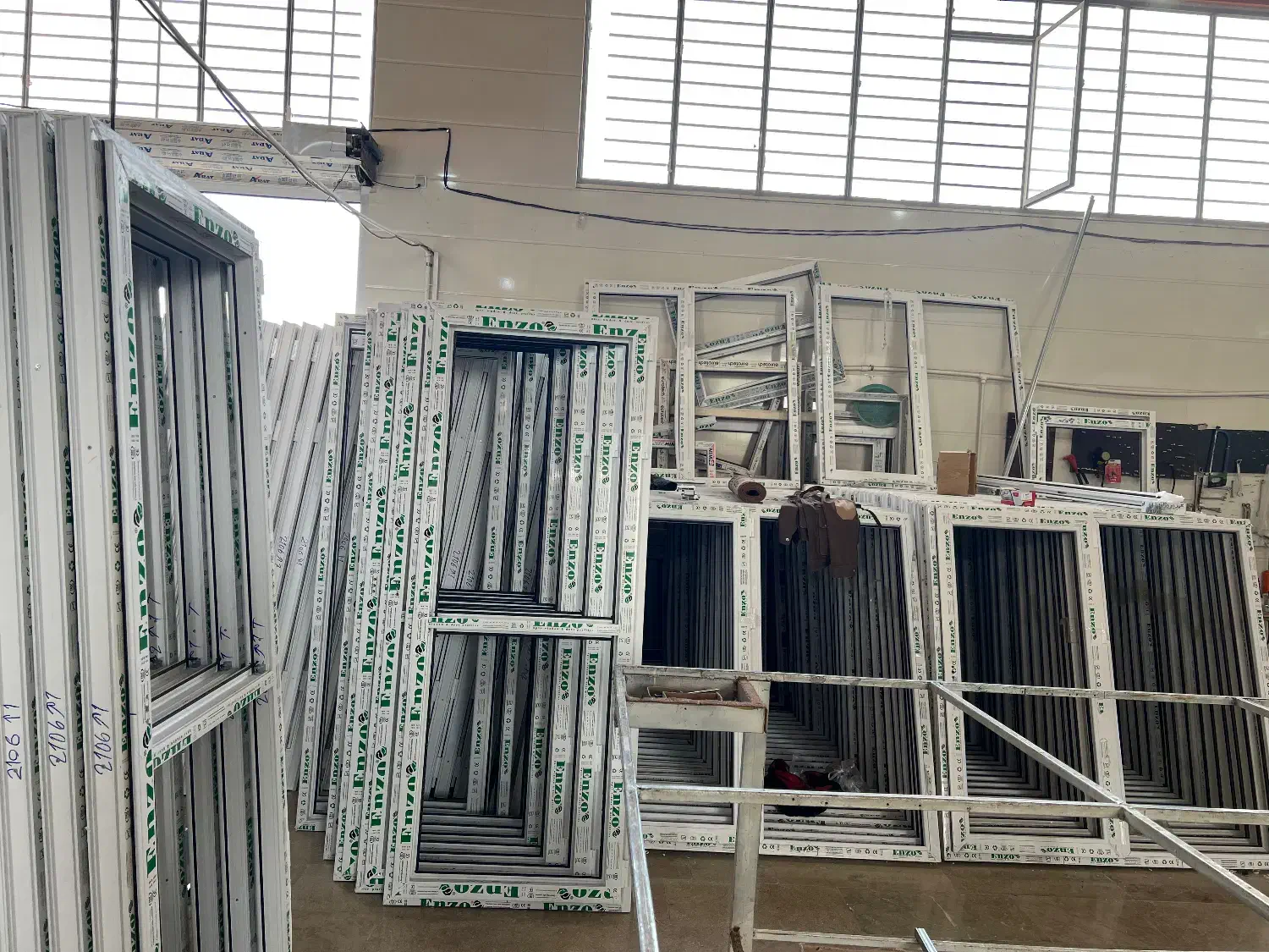 نیروی فنی و ساده. استادکار یو پی وی سی|استخدام صنعتی، فنی، مهندسی|مشهد, گرجی علیا|دیوار