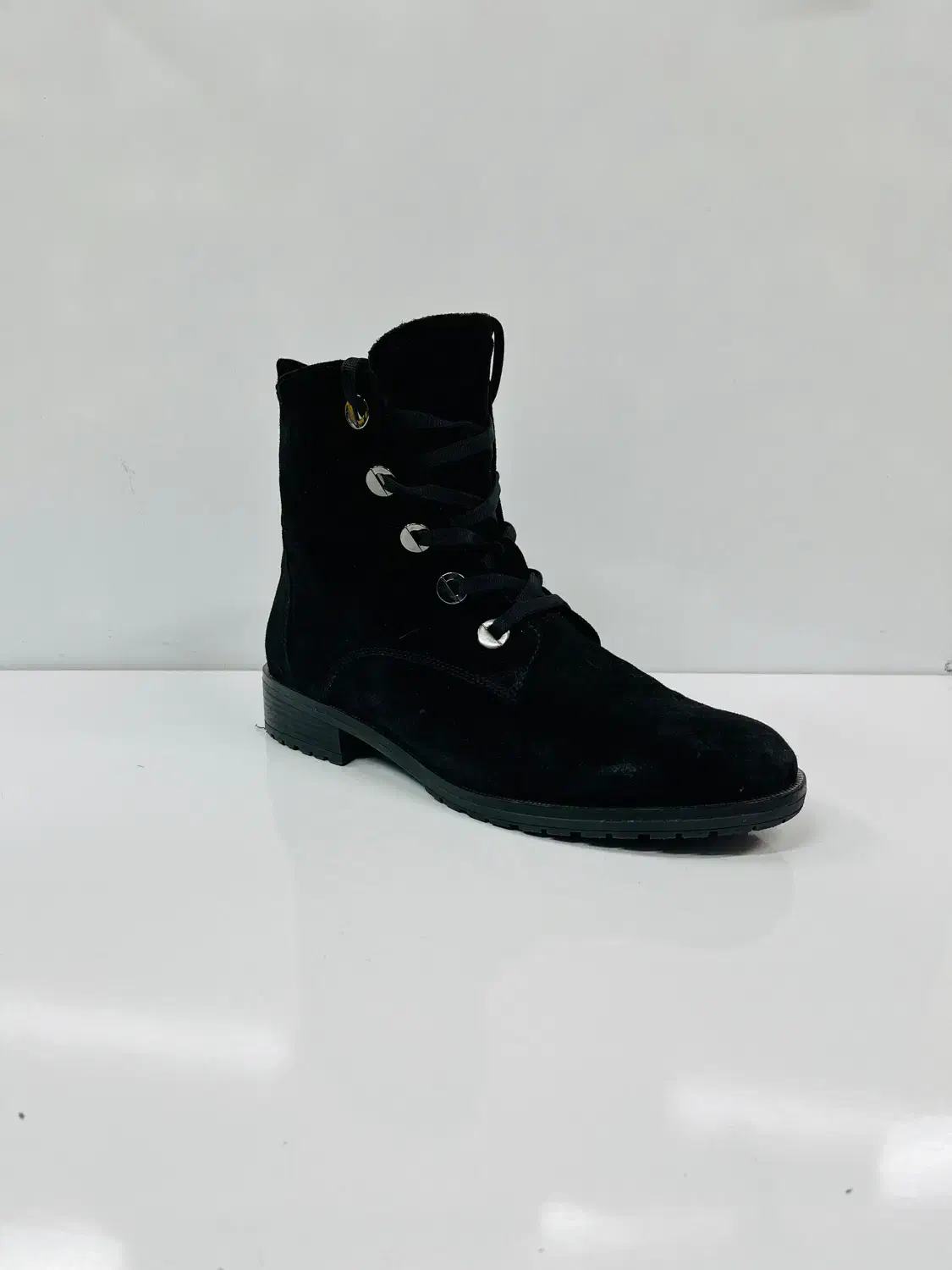 حراج بوت زنانه و بوت مردانه اورجینال|کیف، کفش، کمربند|تهران, سلسبیل شمالی|دیوار