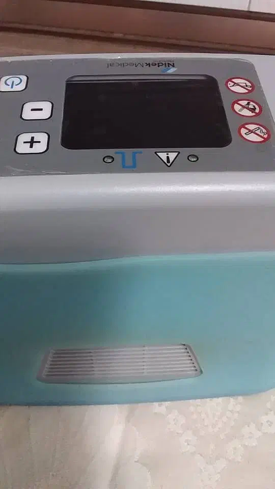 دستگاه اکسیژن ساز قابل حمل امریکایی|پزشکی|رشت, منظریه|دیوار