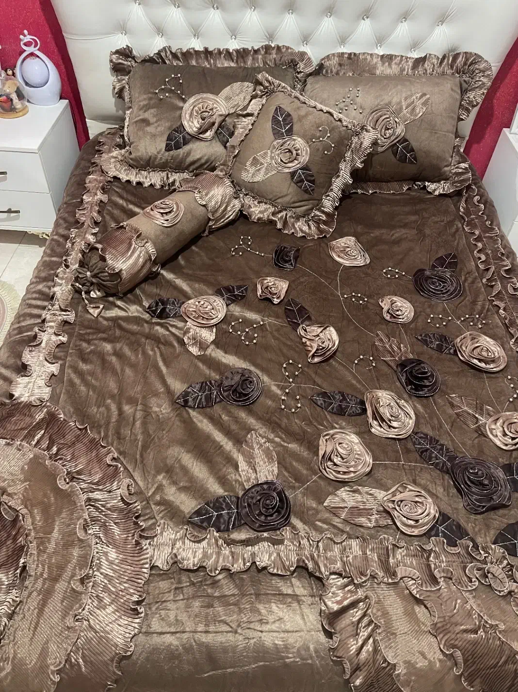 روتختی دونفره کارشده به همراه دکور پرده|سرویس روتختی|قزوین, |دیوار