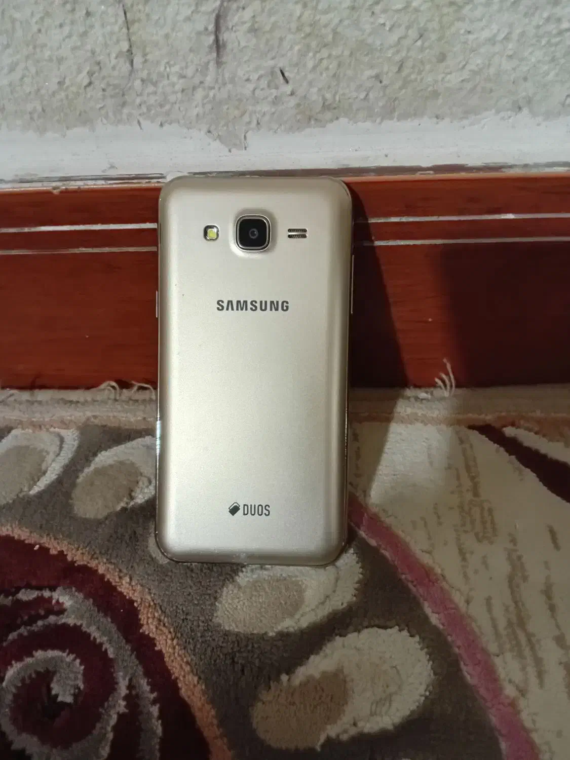 گوشی j5مدل ۲۰۱۸رام ۲ حافظه داخلی ۱۶|موبایل|ماهدشت, |دیوار