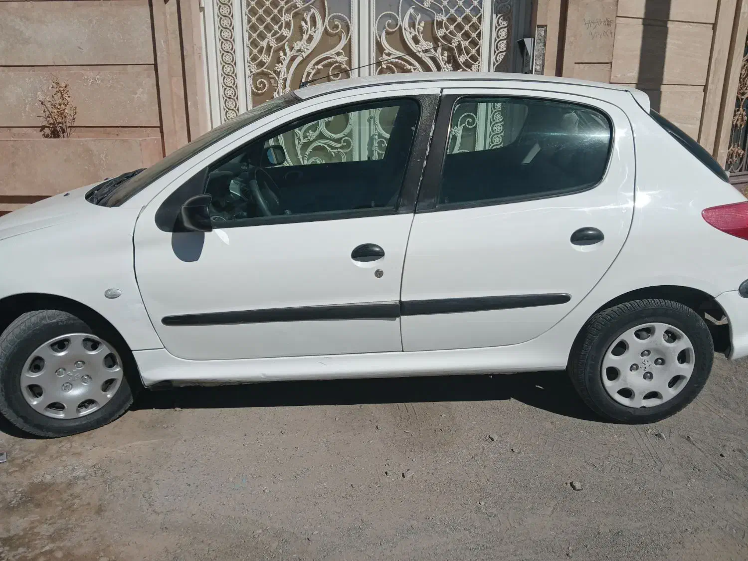 وسیله نقلیه|خودرو سواری و وانت|تربتحیدریه, فرمانداری|دیوار