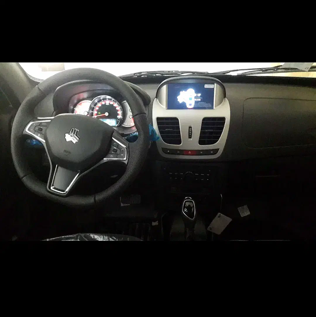 کوییک اتوماتیک R پلاس 1404|خودرو سواری و وانت|کازرون, |دیوار