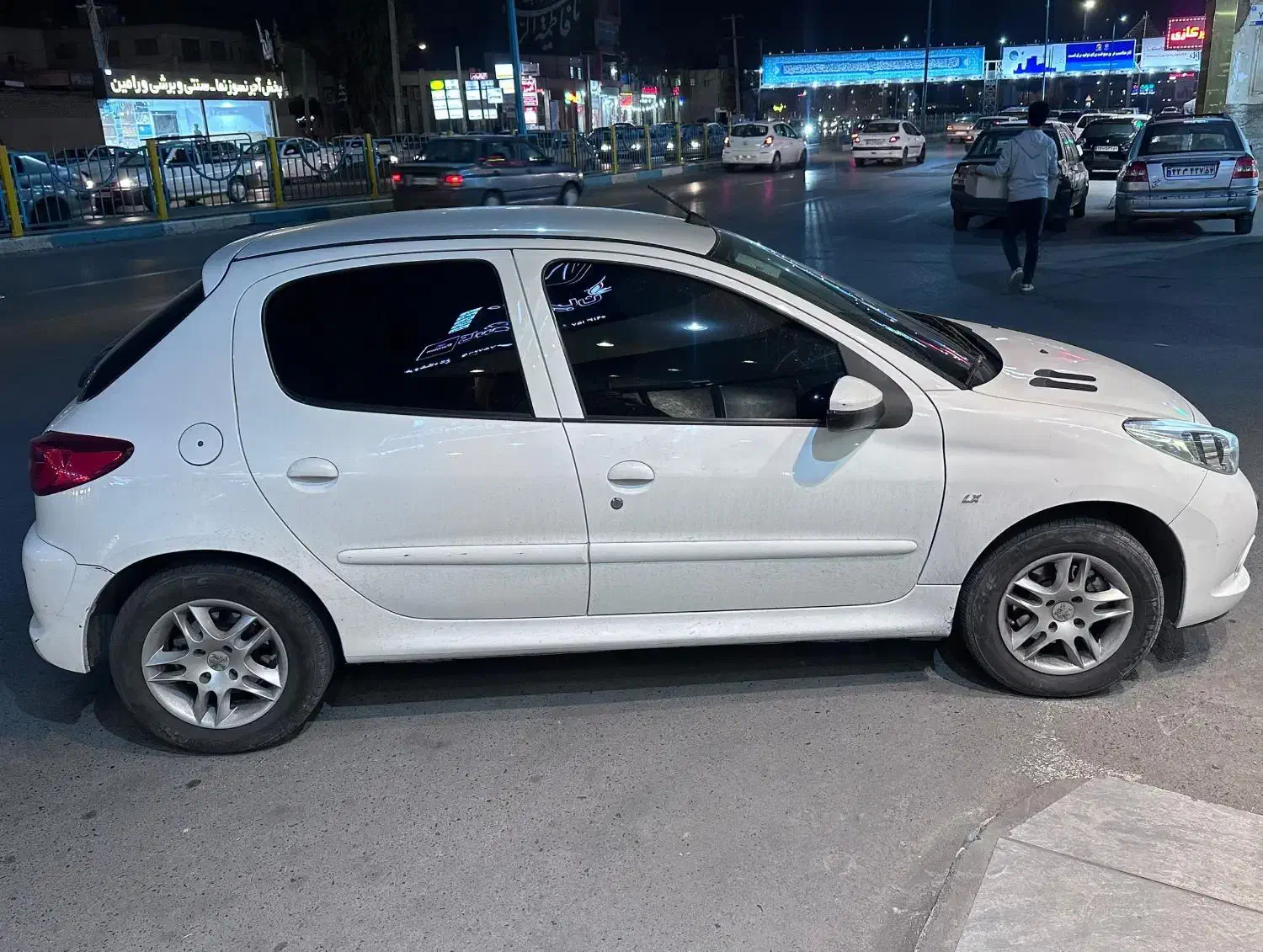 پژو207 مدل 98بیرنگ|خودرو سواری و وانت|یزد, |دیوار