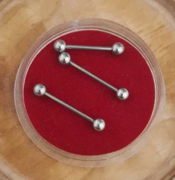 پیرسینگ گوش|بدلیجات|قم, نیروگاه|دیوار